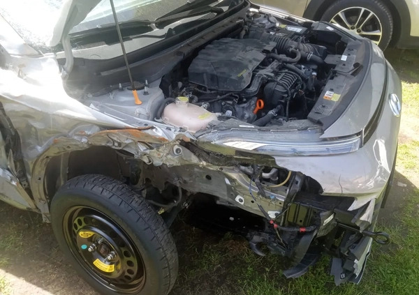 Hyundai Bayon cena 19990 przebieg: 43000, rok produkcji 2022 z Głuchołazy małe 137